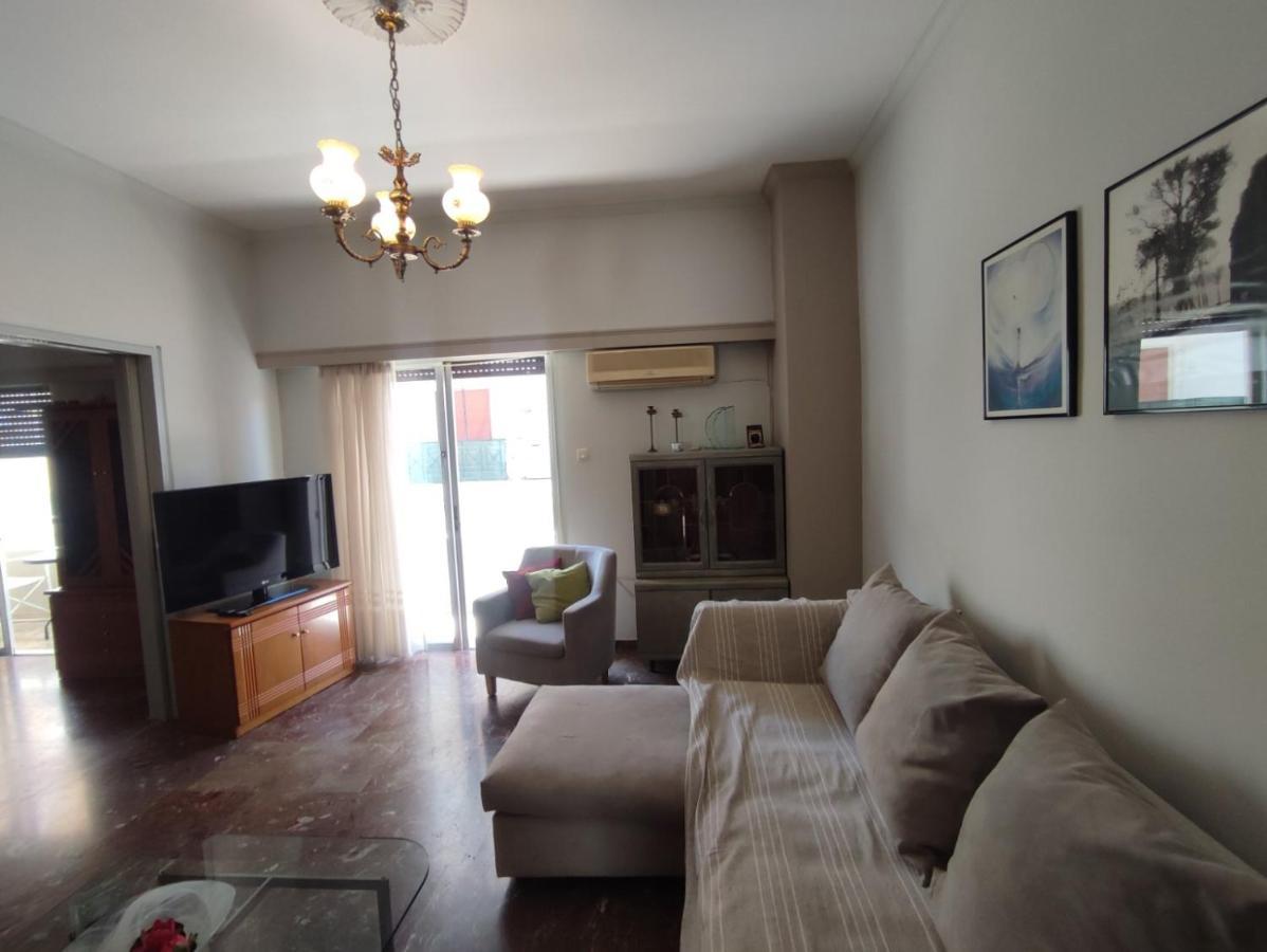 パトラ2 Br110 Sqm Free Parking Full Climaアパートメント エクステリア 写真