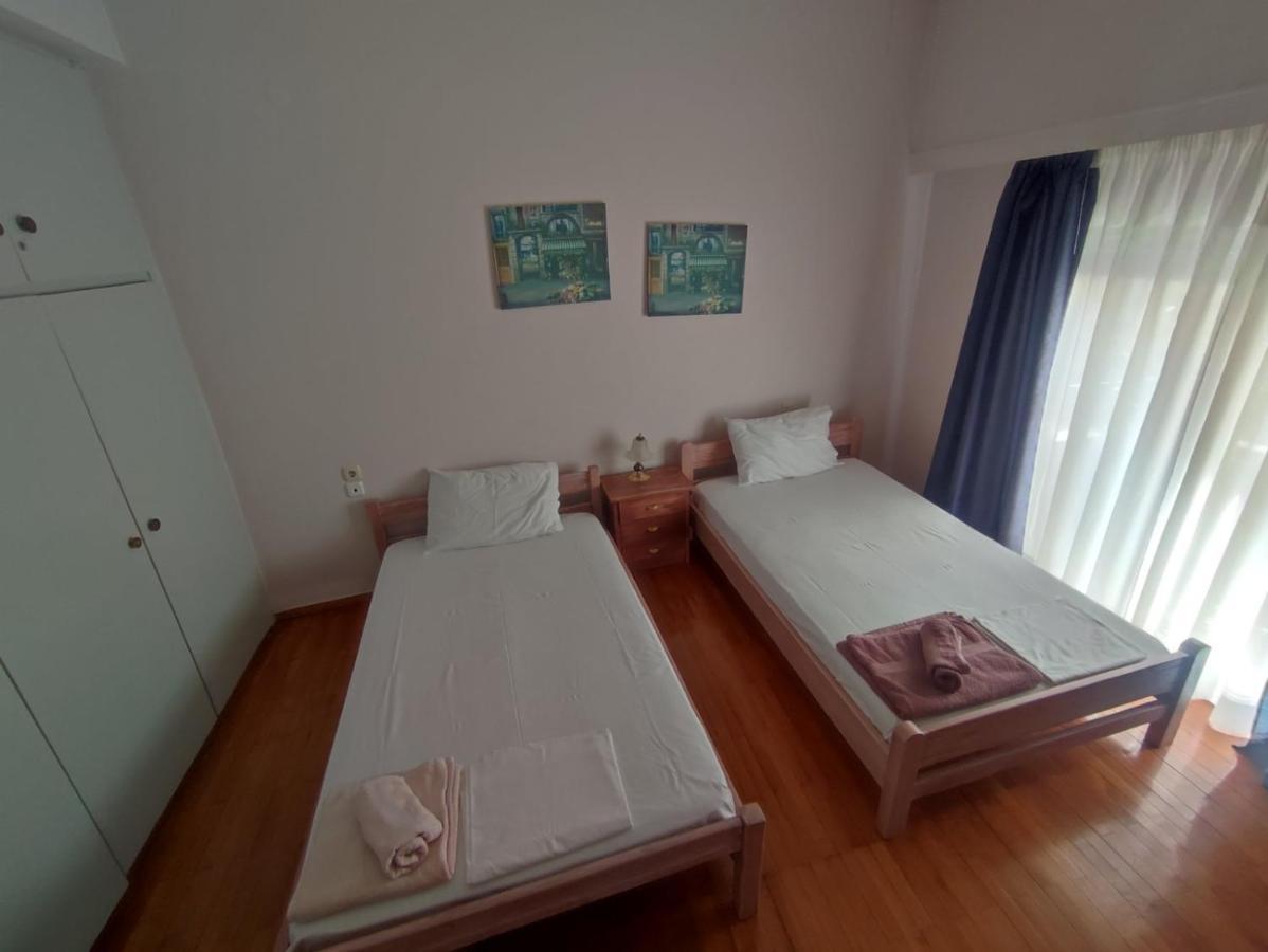 パトラ2 Br110 Sqm Free Parking Full Climaアパートメント エクステリア 写真